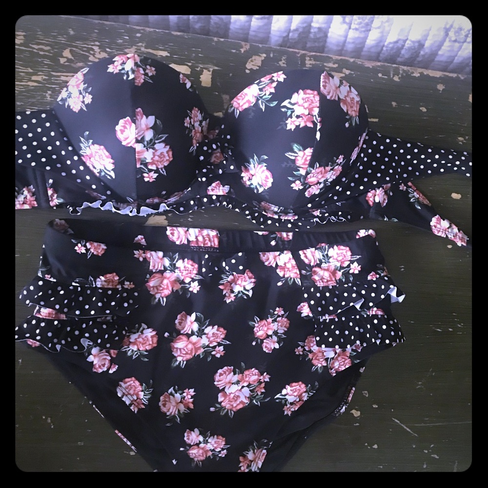 Black with roses bikini